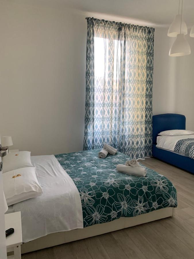 La Porta Di Carmy Apartman Nápoly Kültér fotó