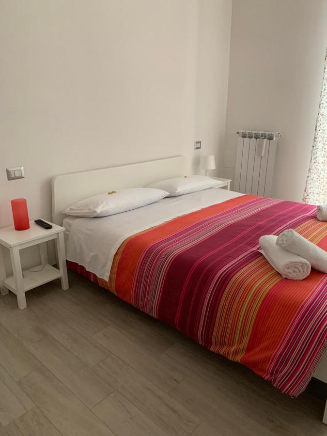 La Porta Di Carmy Apartman Nápoly Kültér fotó