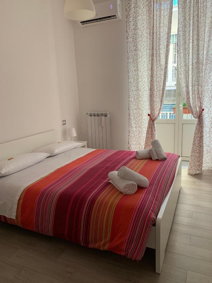 La Porta Di Carmy Apartman Nápoly Kültér fotó