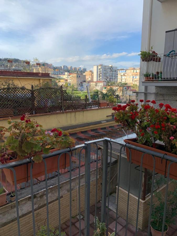 La Porta Di Carmy Apartman Nápoly Kültér fotó